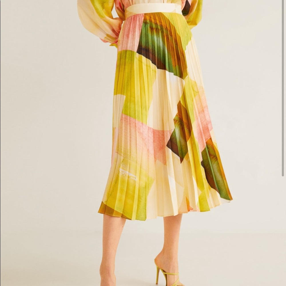 Mango midi pleated skirt NWT